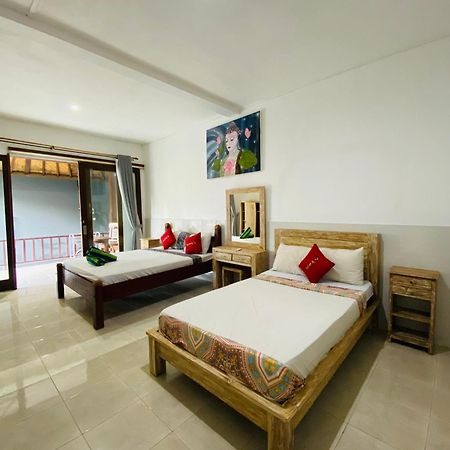 Coconut Beach Bungalows & Warung 2 Amed Exterior foto